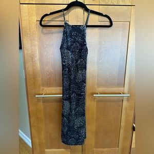 NWOT Women’s XS Brand New GUESS dark blue velvet dress
